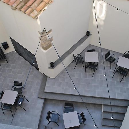 Hostal Universitat Cervera  Dış mekan fotoğraf
