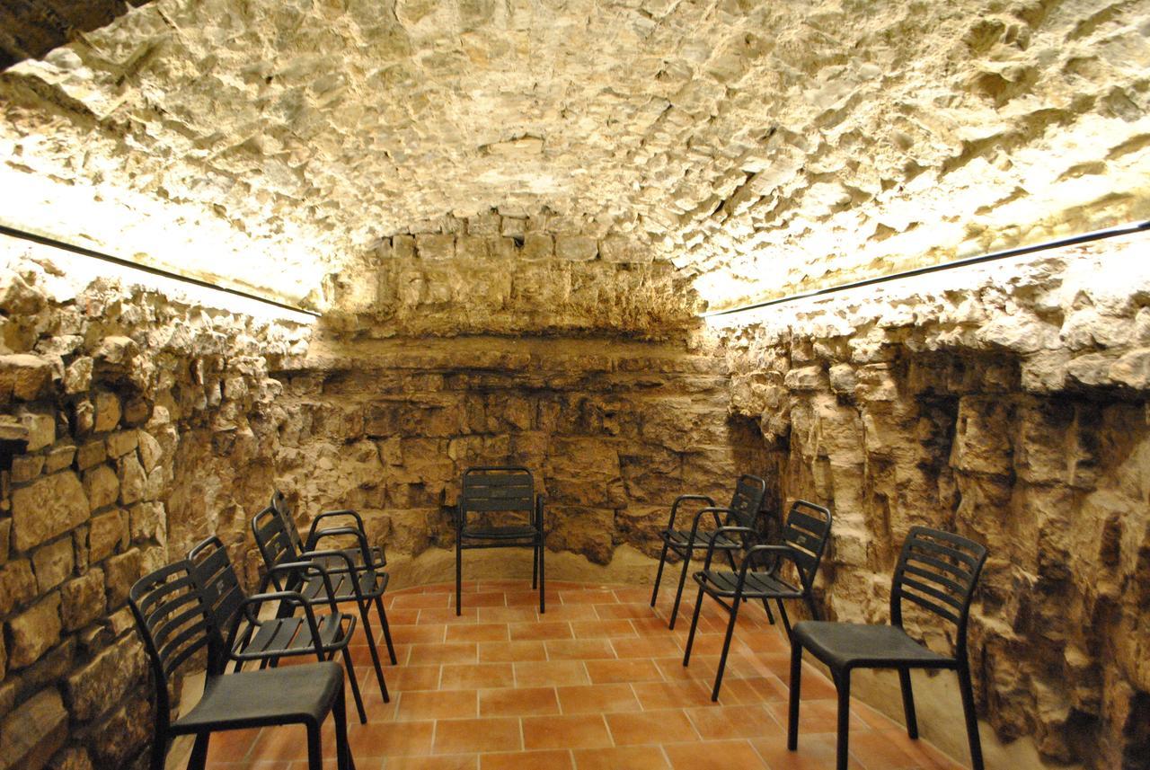 Hostal Universitat Cervera  Dış mekan fotoğraf